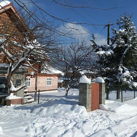 У Андрушка Hotel Vorokhta Ngoại thất bức ảnh